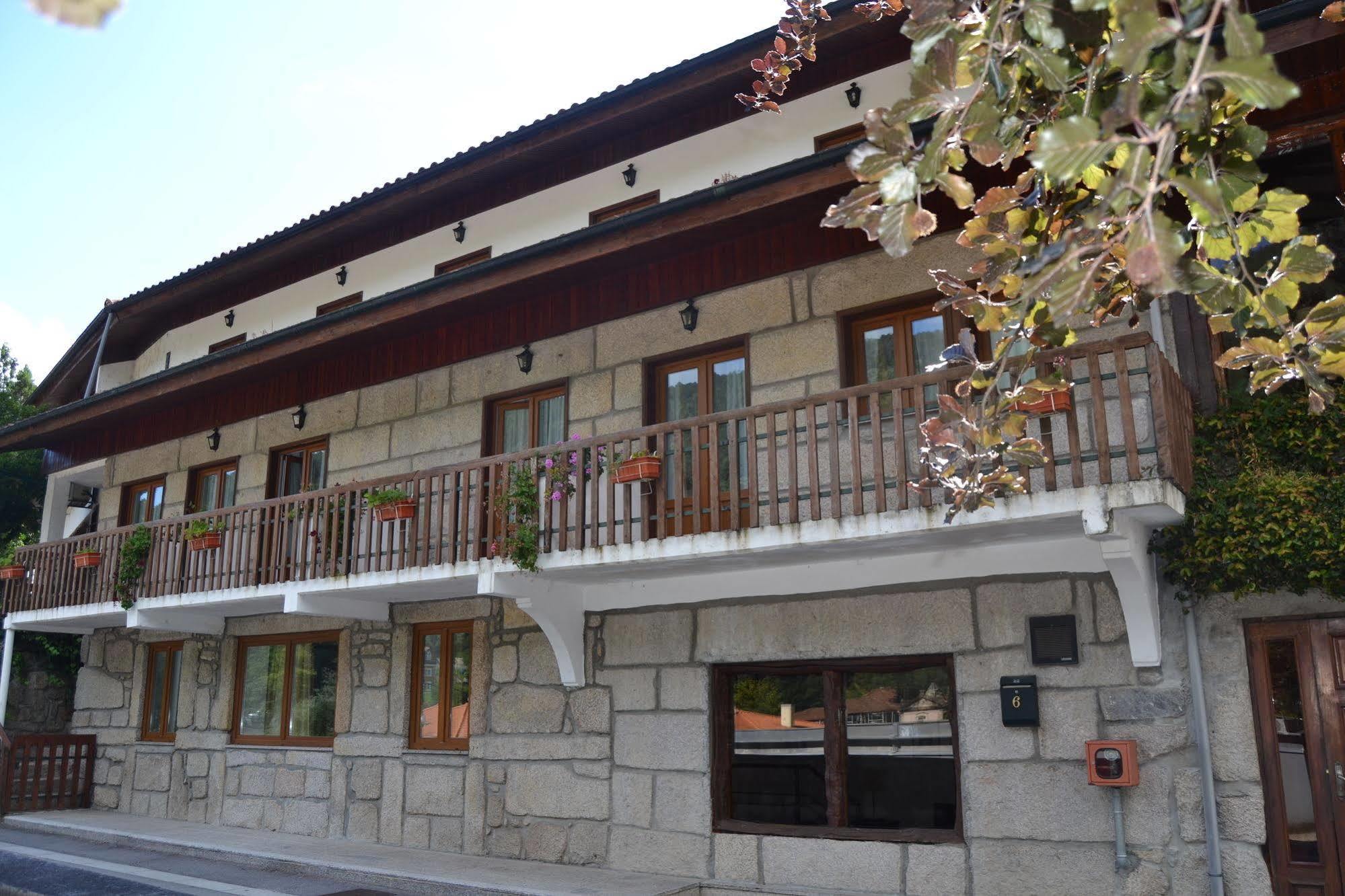 Hotel Carvalho Araujo Geres Zewnętrze zdjęcie
