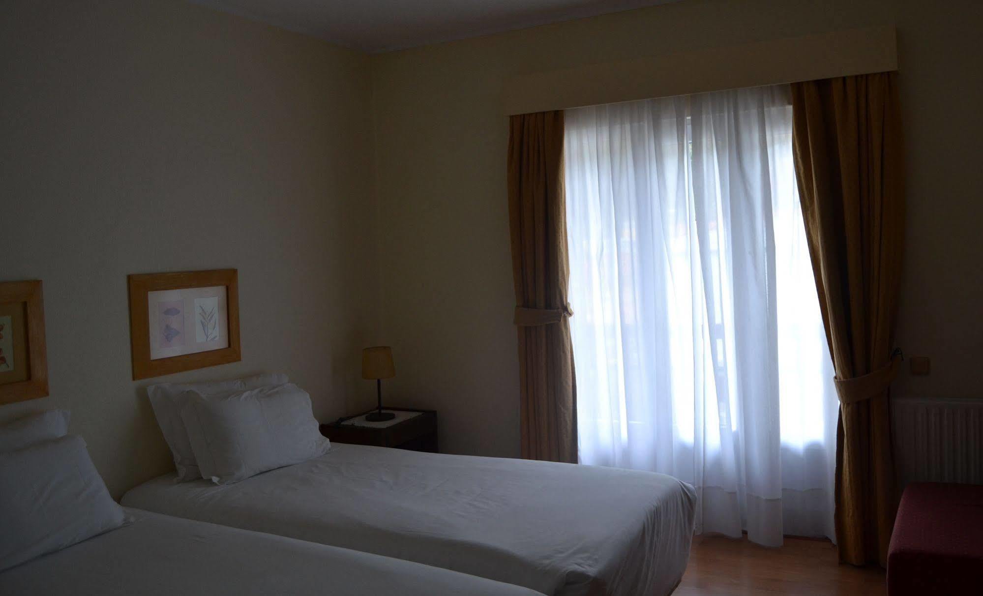 Hotel Carvalho Araujo Geres Zewnętrze zdjęcie