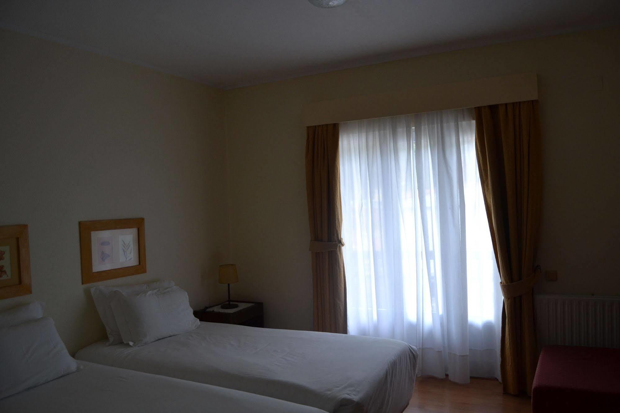 Hotel Carvalho Araujo Geres Zewnętrze zdjęcie