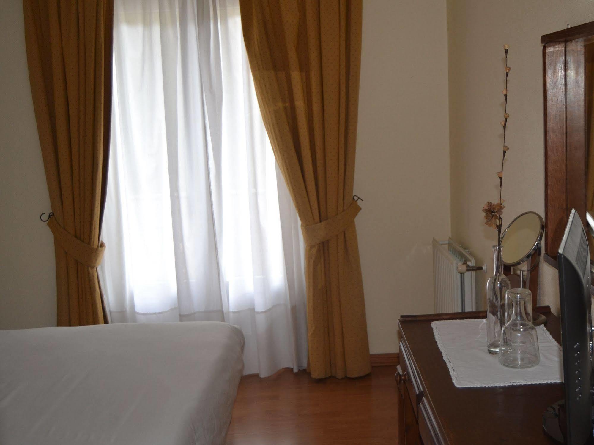 Hotel Carvalho Araujo Geres Zewnętrze zdjęcie